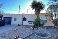 Building Photo - 2127 Ave De Las Alturas