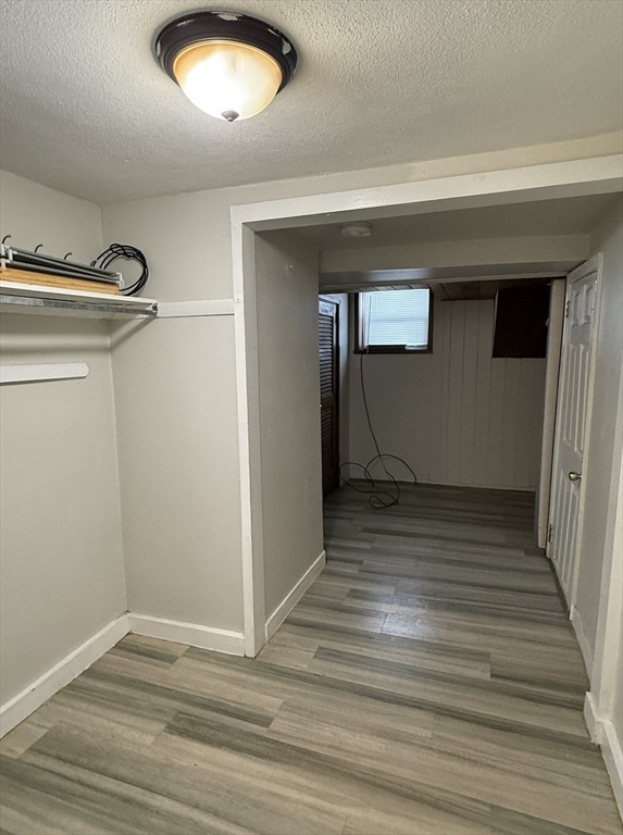 Building Photo - 84 Thorndike St