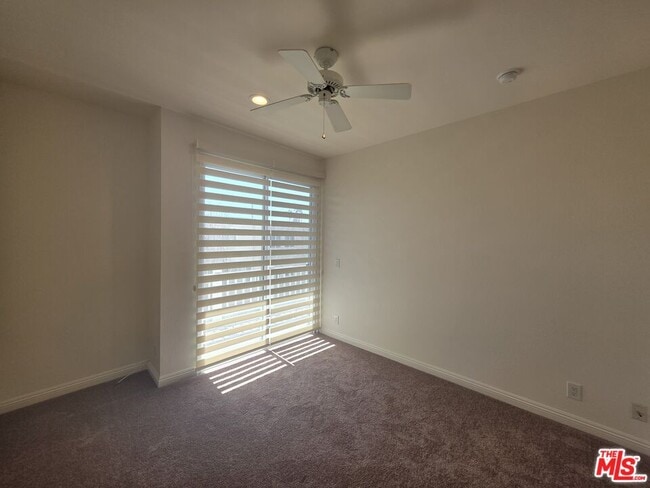 Building Photo - 8505 Gulana Ave