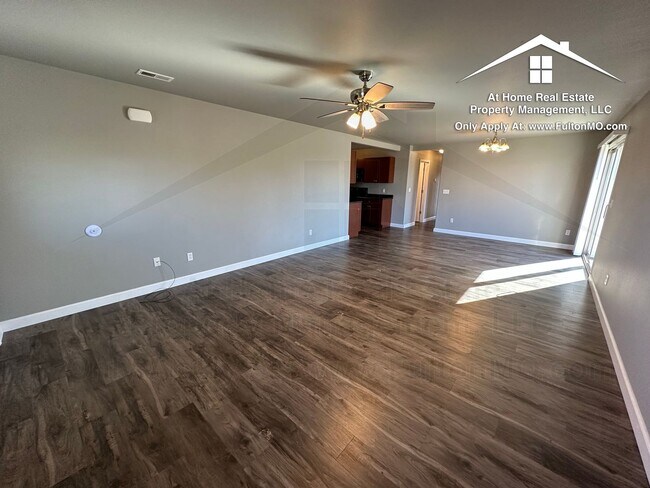 Building Photo - 508 Commons Drive Fulton, MO 65251