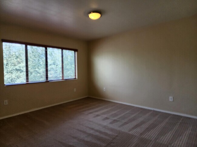 Building Photo - 4179 N Fortune Loop