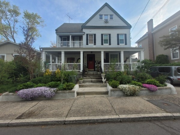 Building Photo - 133 Lincoln Ave