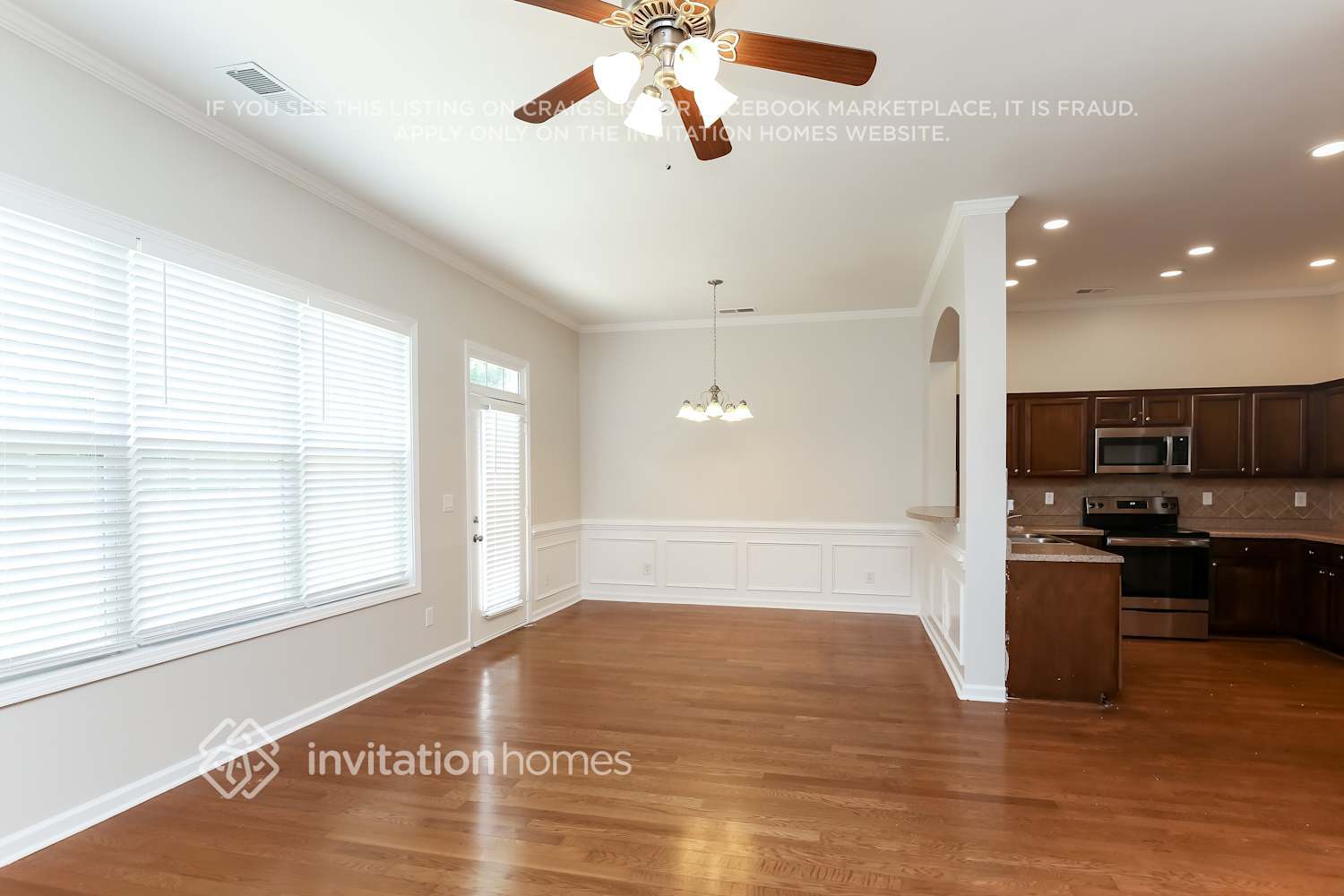 Building Photo - 195 Green Bridge Ct SE