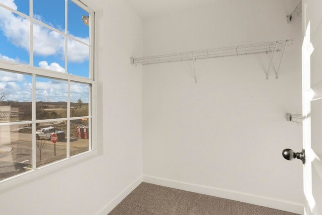 Building Photo - 505 Tappan Private Ln