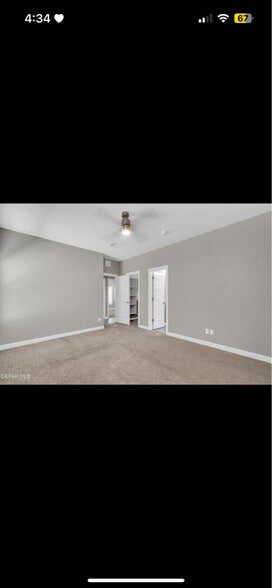 Building Photo - 2828 Tierra Oasis St