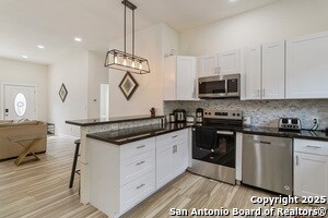 Building Photo - 567 Hummingbird Hill