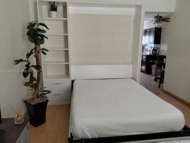 Building Photo - 4015 Indian Creek Dr