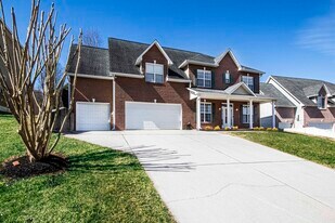 Building Photo - 1223 Walnut Branch Ln