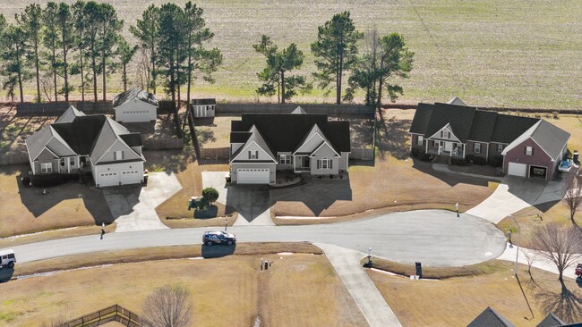 Building Photo - 149 Hilda Dr