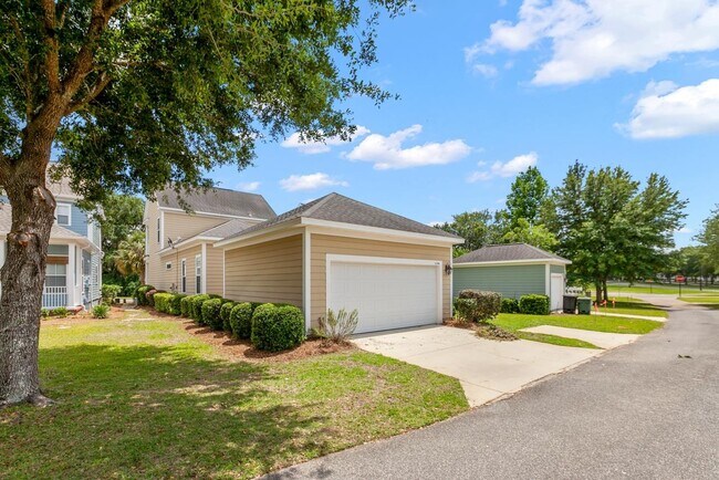 Building Photo - 4244 Grove Park Dr