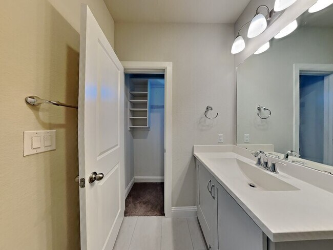 Building Photo - 1181 Tea Olive Ln