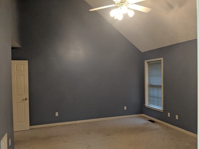 Building Photo - Huge 4 Bedroom Chester Transitional in Stoney Glen West with 2 Car Garage, $2225.00 p/month!