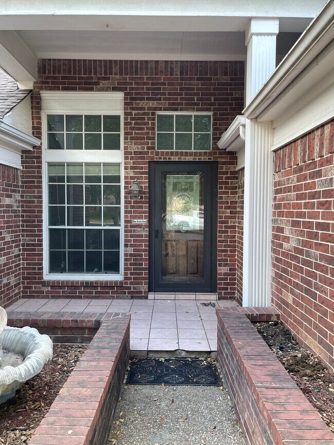 Building Photo - Coming Soon! Beautiful 4 Bed 2 Bath in Sto...