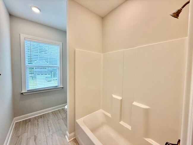 Building Photo - 1120 Copper Beech Ln