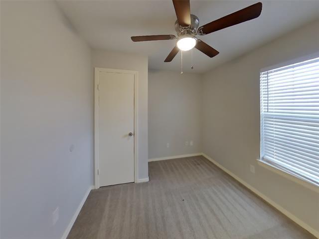 Building Photo - 161 Hunter Dr