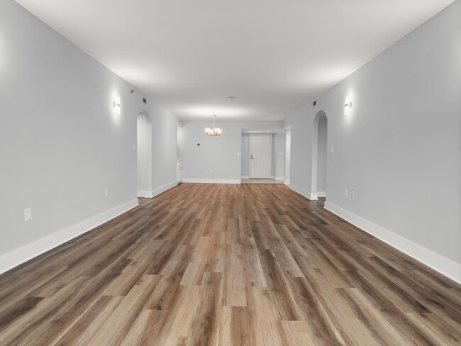 Building Photo - 2870 Pharr Ct S Northwest