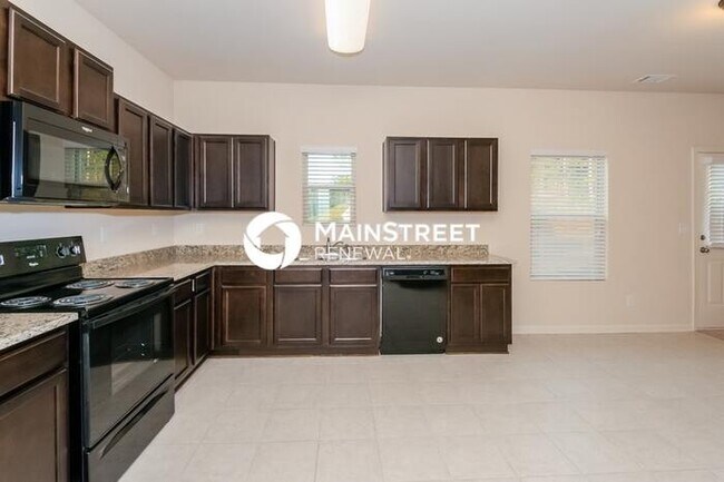 Building Photo - 4 Bedroom Pet-Friendly Home in Cartersville, GA with Main Street Renewal