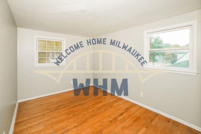 Building Photo - 1908 W Fairmount Ave