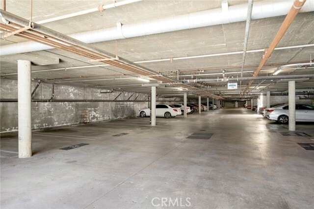 Building Photo - 13801 Oxnard St