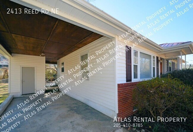 Building Photo - 2413 Reed Rd NE