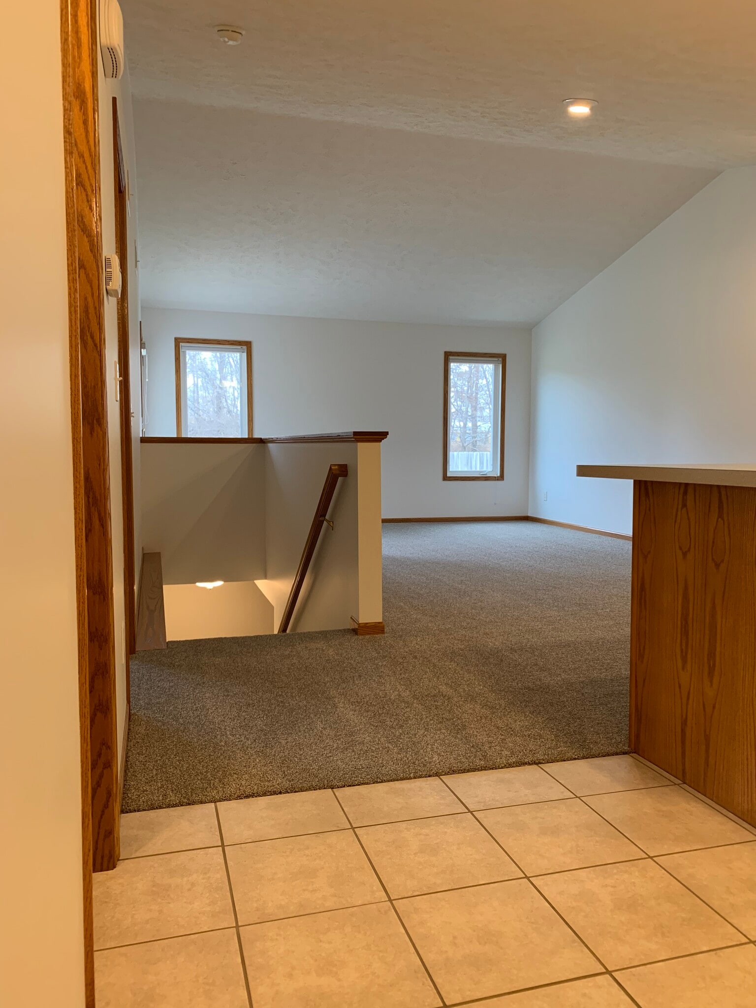 Building Photo - 1501 N Cedar Ave