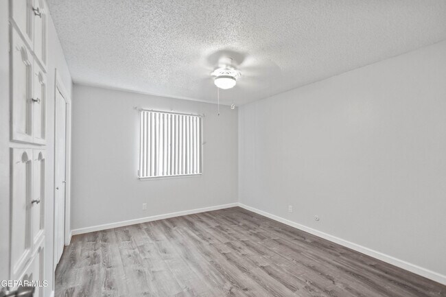 Building Photo - 200 S Maryland St