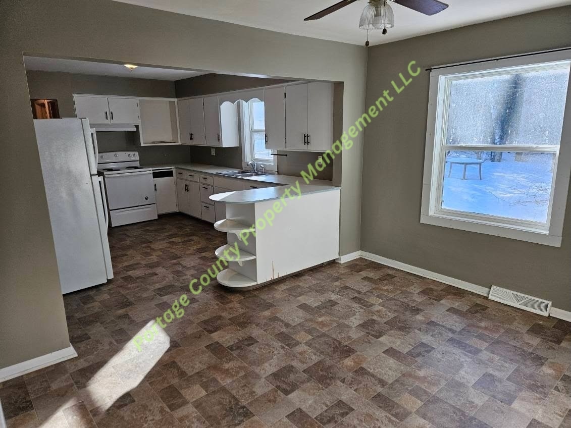 Building Photo - 4611 E Maria Dr