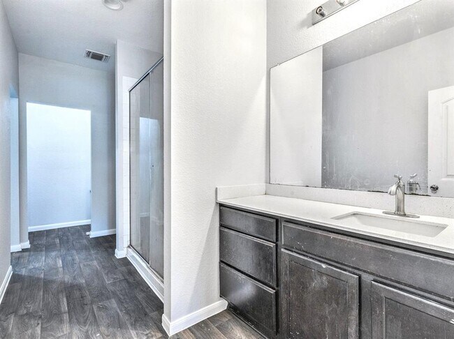 Building Photo - 3108 Tilmon Ln.