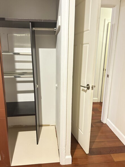 Bedroom 3 Closet - 118 Bates St NW