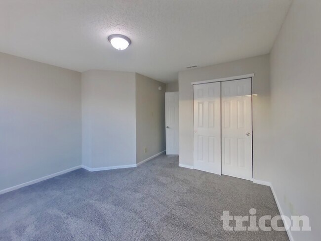 Building Photo - 10775 Wymm Ln