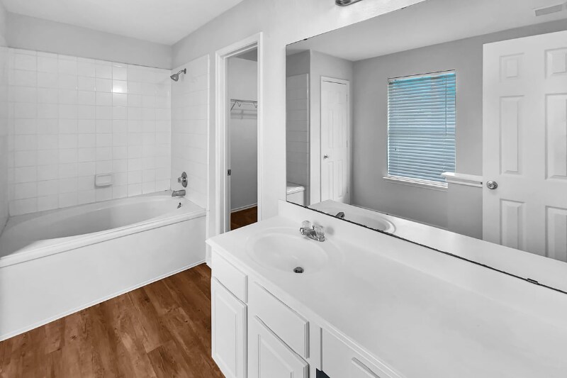Building Photo - 22922 Twisting Maple Ct