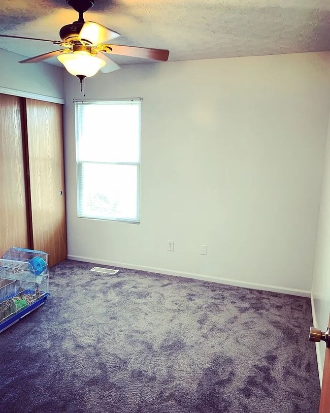 Building Photo - Beautiful Home in an Established Neighborh...
