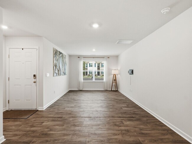 Building Photo - Newly Built 3BD, 2.5BA End Unit Raleigh Townhome with a Fenced Yard in a Prime Location