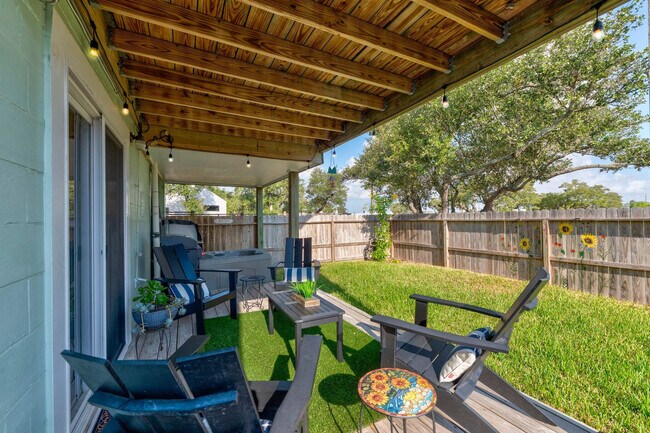 Building Photo - 510 E King St