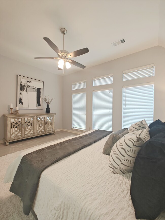 Building Photo - 3810 Paigewood Dr