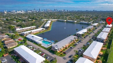 Building Photo - 820 SW 11th Ave