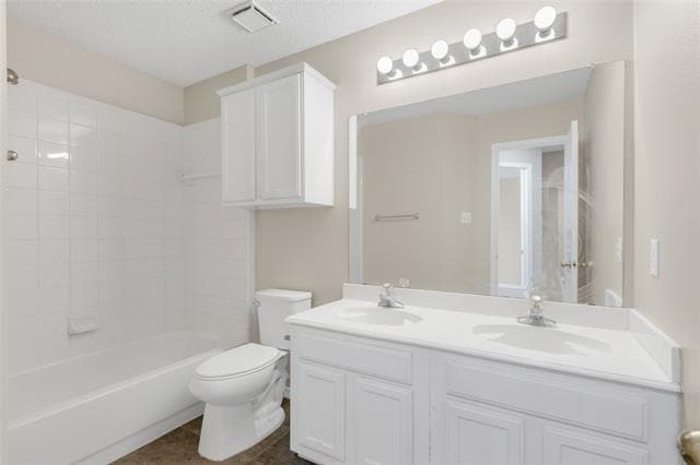 Building Photo - 1404 Sassafras Dr