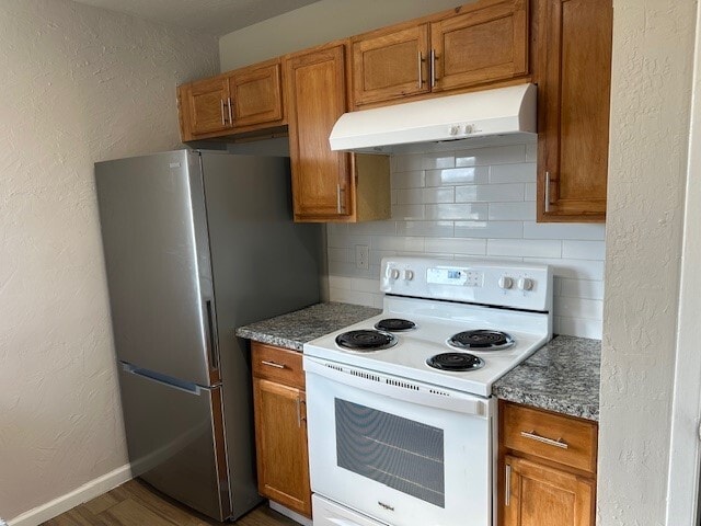 Building Photo - 8323 Wilcrest Dr