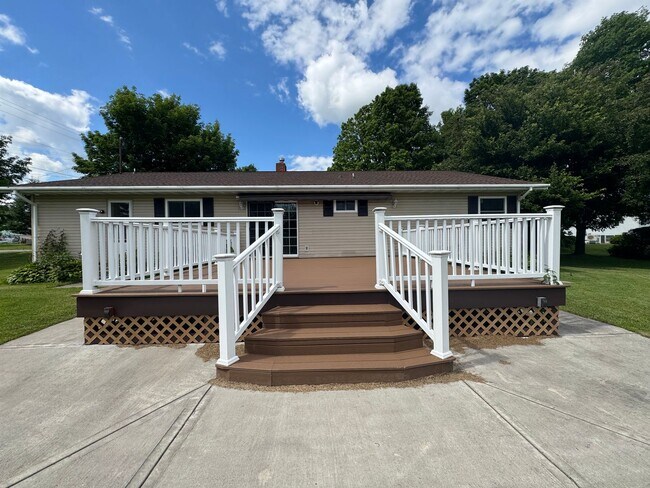 Building Photo - Charming 3 bedroom home for rent.