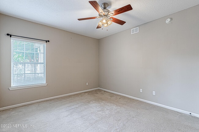 Building Photo - 575 Oakleaf Plantation Pkwy