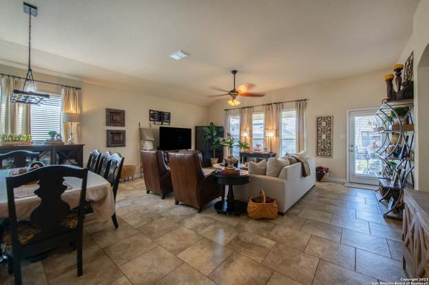 Building Photo - 5633 Briar Fld