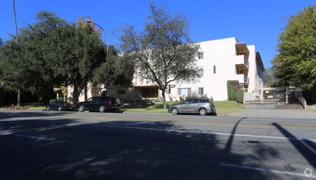 Primary Photo - Orange Grove Towers