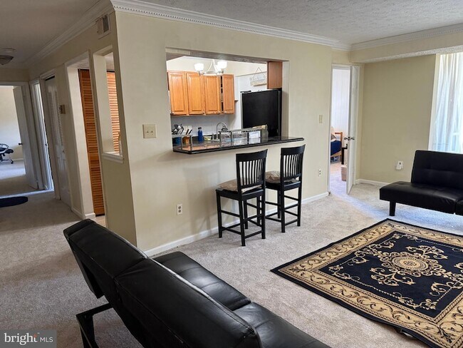 Building Photo - 7925 Mandan Rd