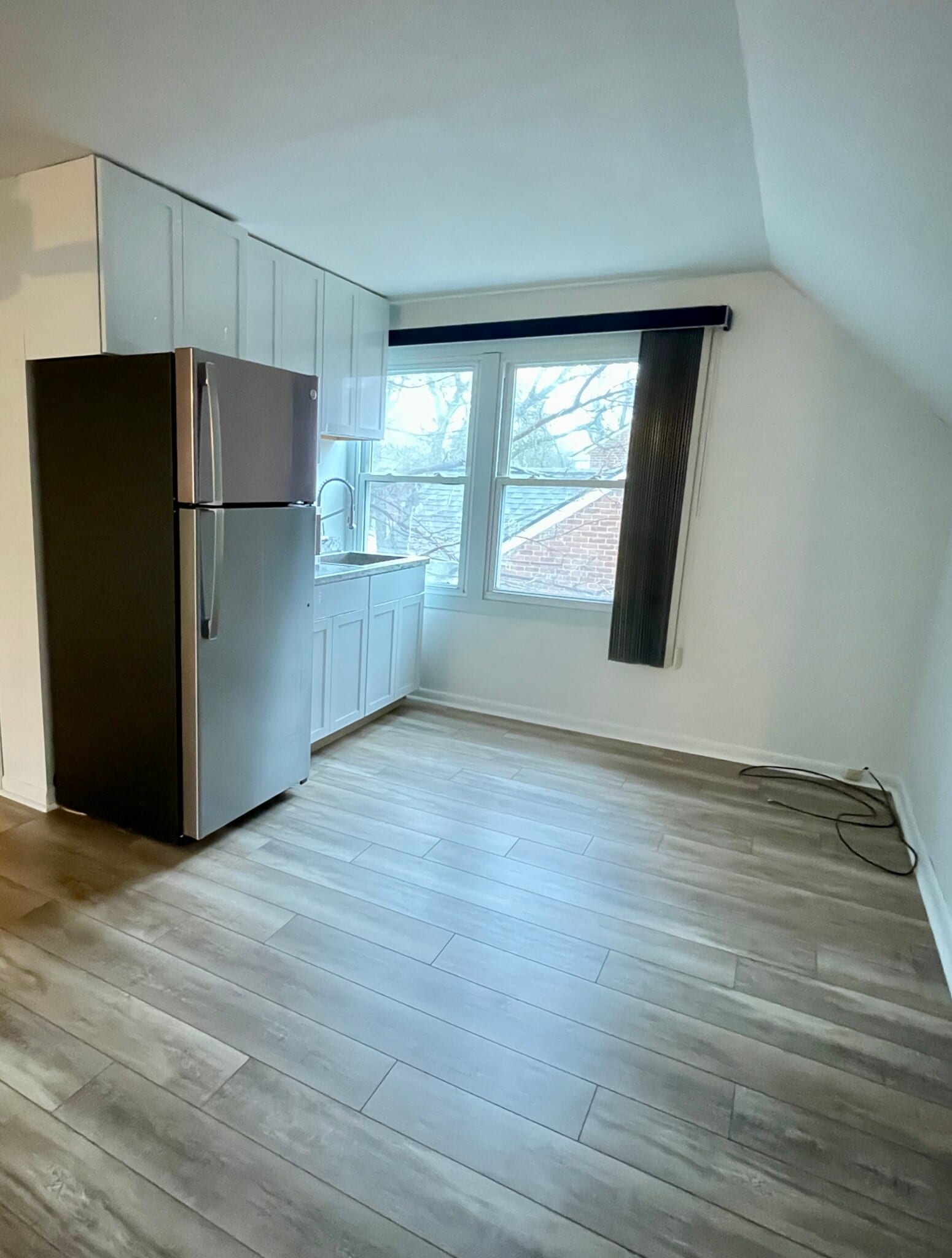 Building Photo - 1231 Washtenaw Rd