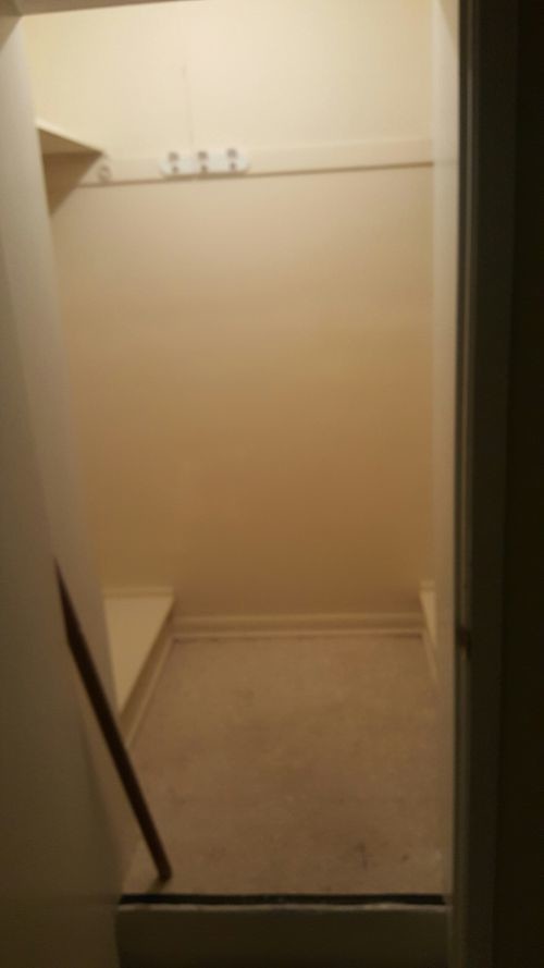 Building Photo - 1406 Carol St