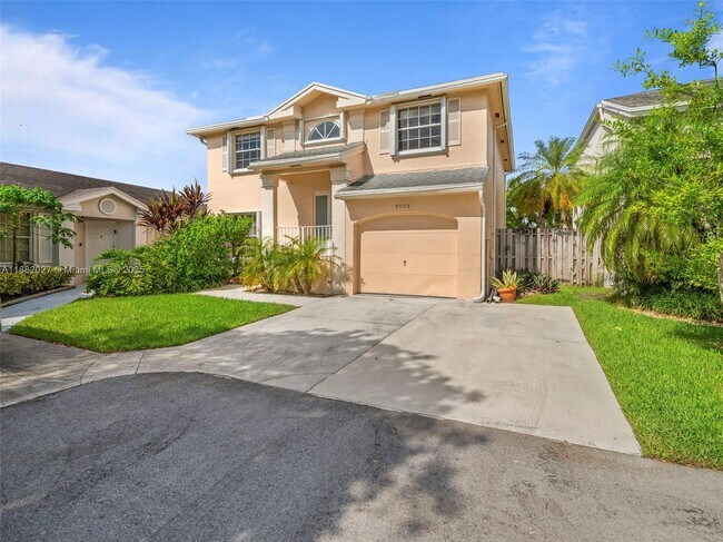 Building Photo - 9908 SW 117th Pl