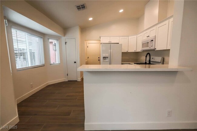 Building Photo - 2728 Riley Oaks Ct
