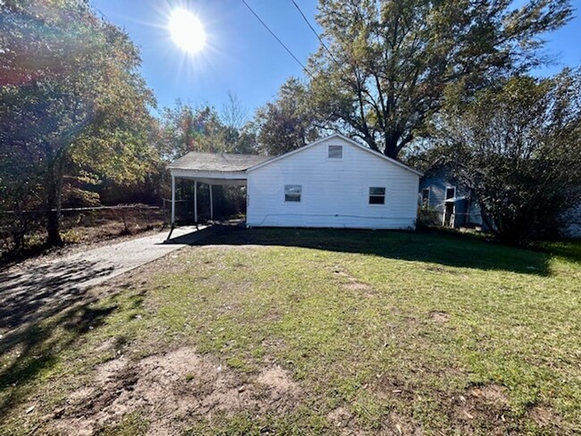 Primary Photo - Beautiful Family Starter Home