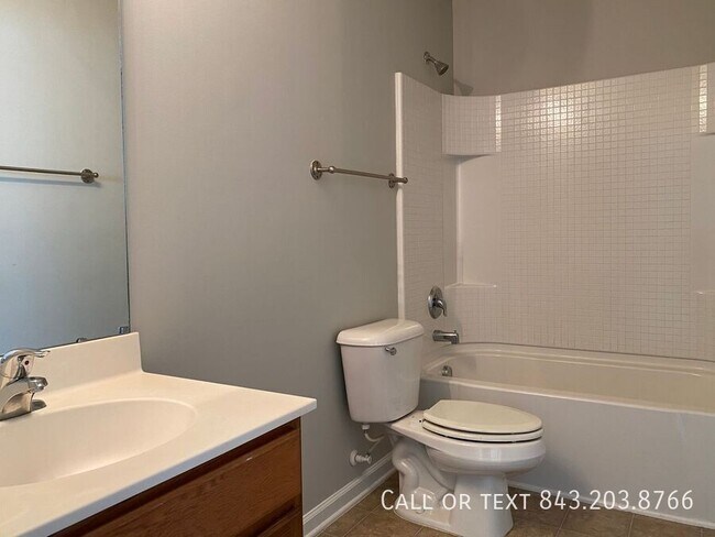 Building Photo - 609 Abingdon Ln