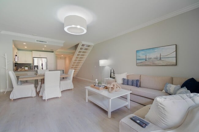 Building Photo - 11789 St Andrews Place